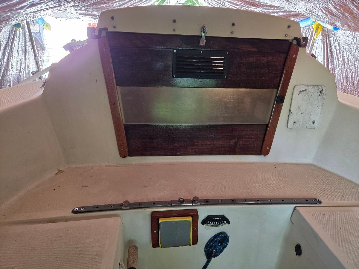 Interior view of a 1979 O'Day Sloop yacht.
