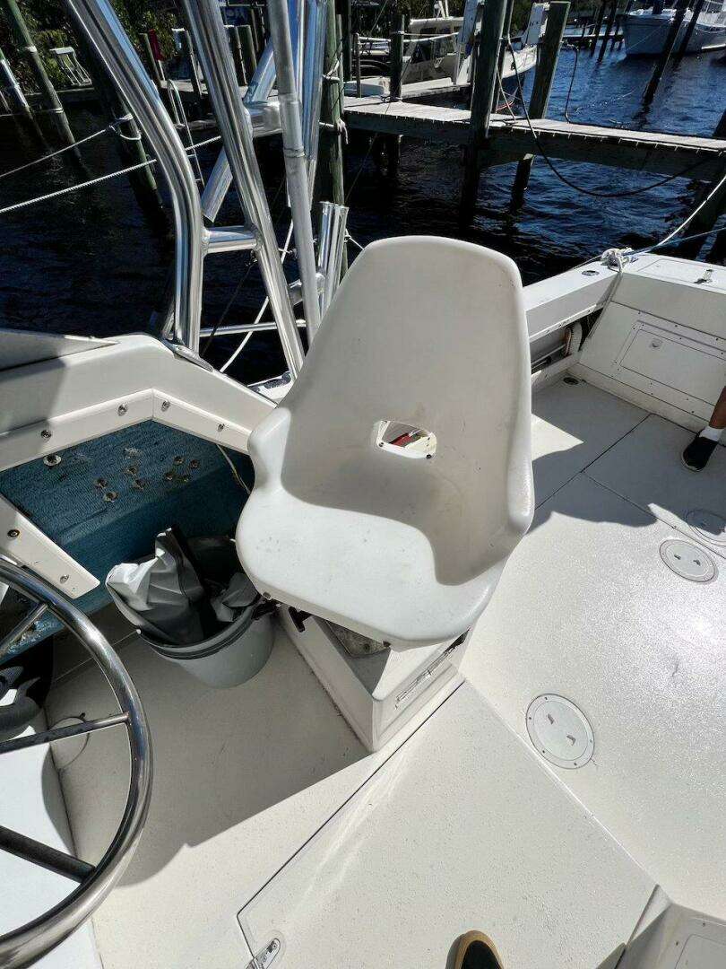 1988 Grady-White 25 SAILFISH - Image 18