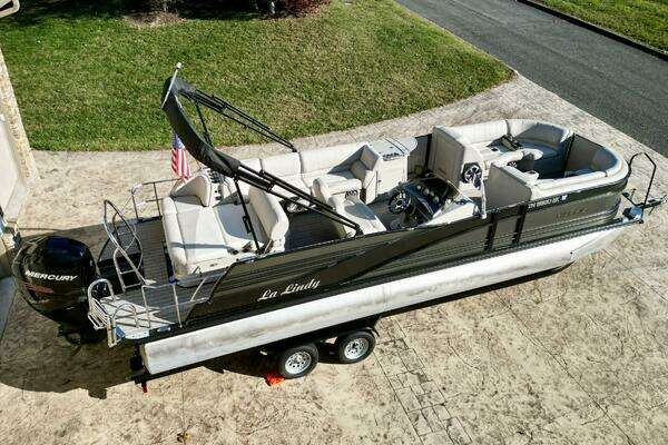 2016 Harris Grand Mariner 250 SLEC Tritoon