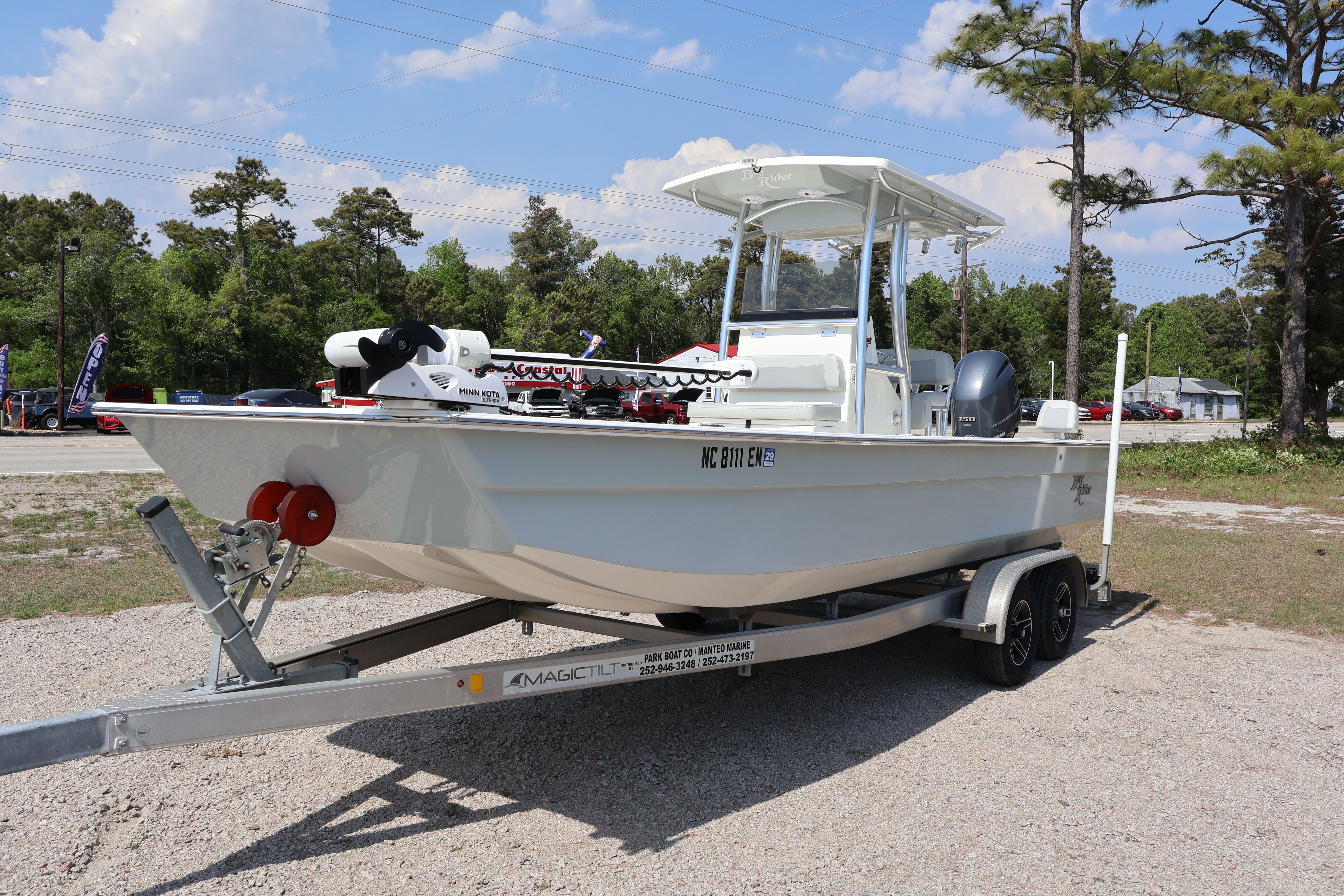 2020 KenCraft 2460 Bay Rider