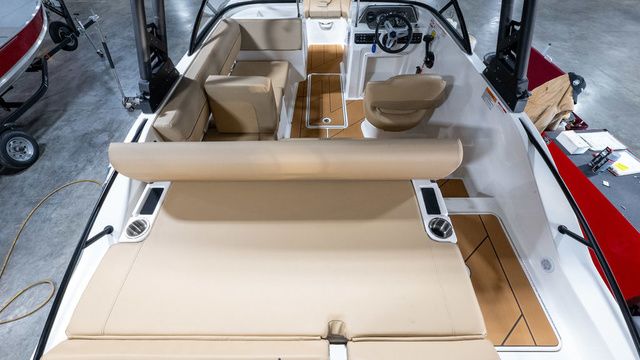 2025 Bayliner D20 - 5