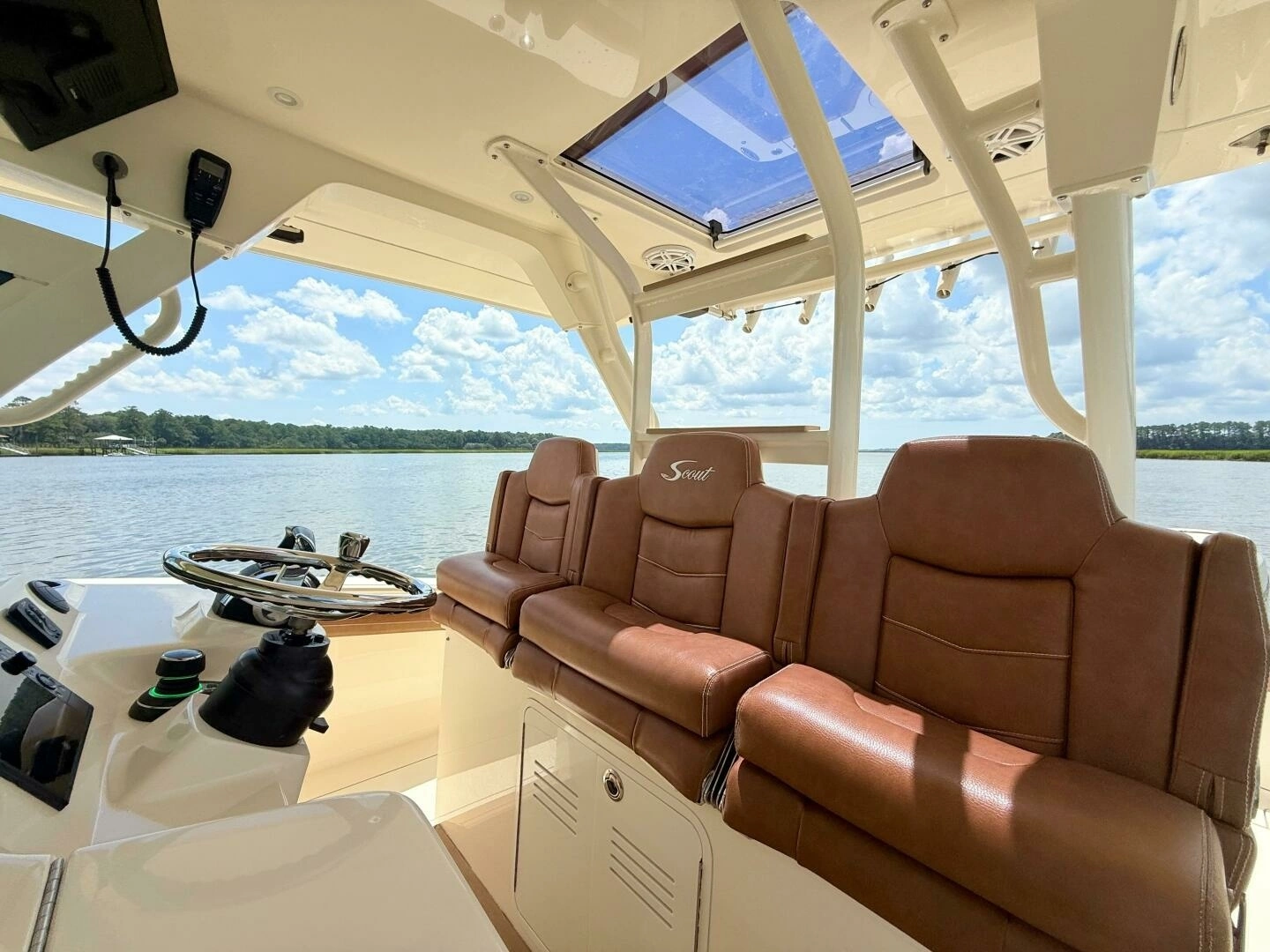 2020 Scout 380 LXF - Image 27