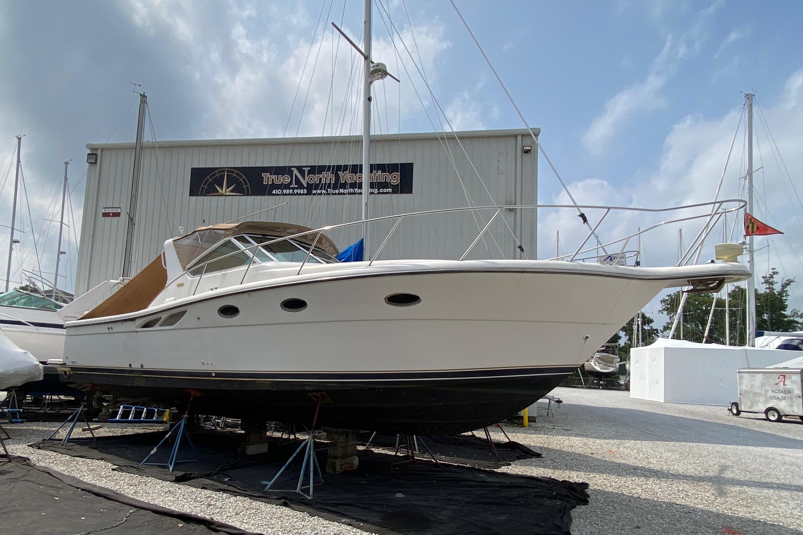 1999 Tiara Yachts 3500 Open