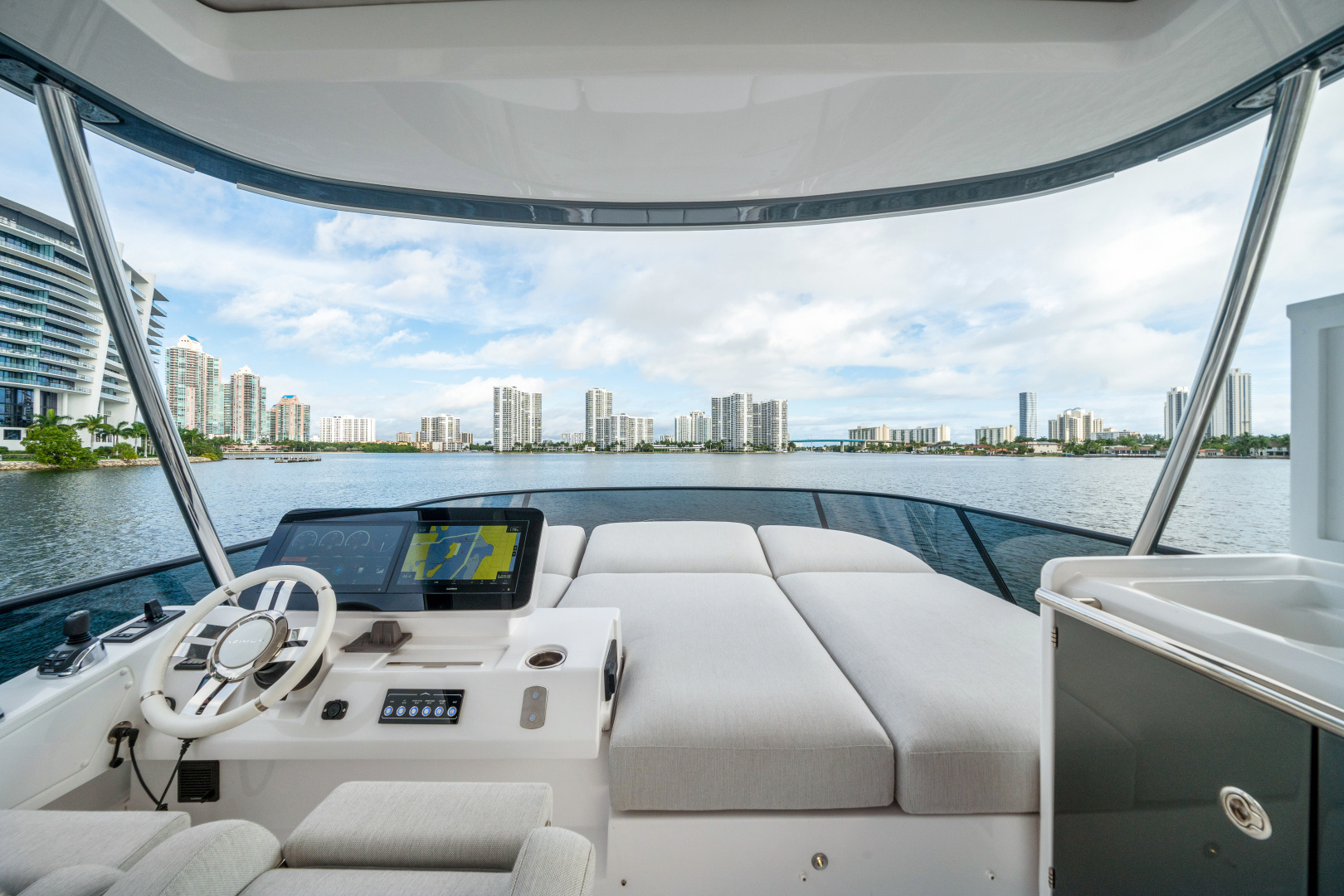 2023 Azimut 53 FLY - Image 54