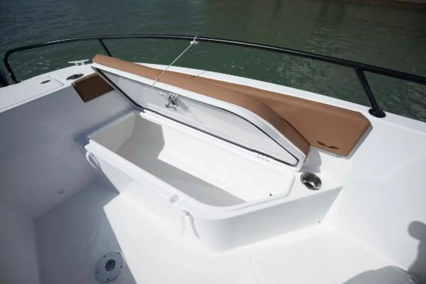 2026 Beneteau FLYER 8 SpaceDeck - Image 9