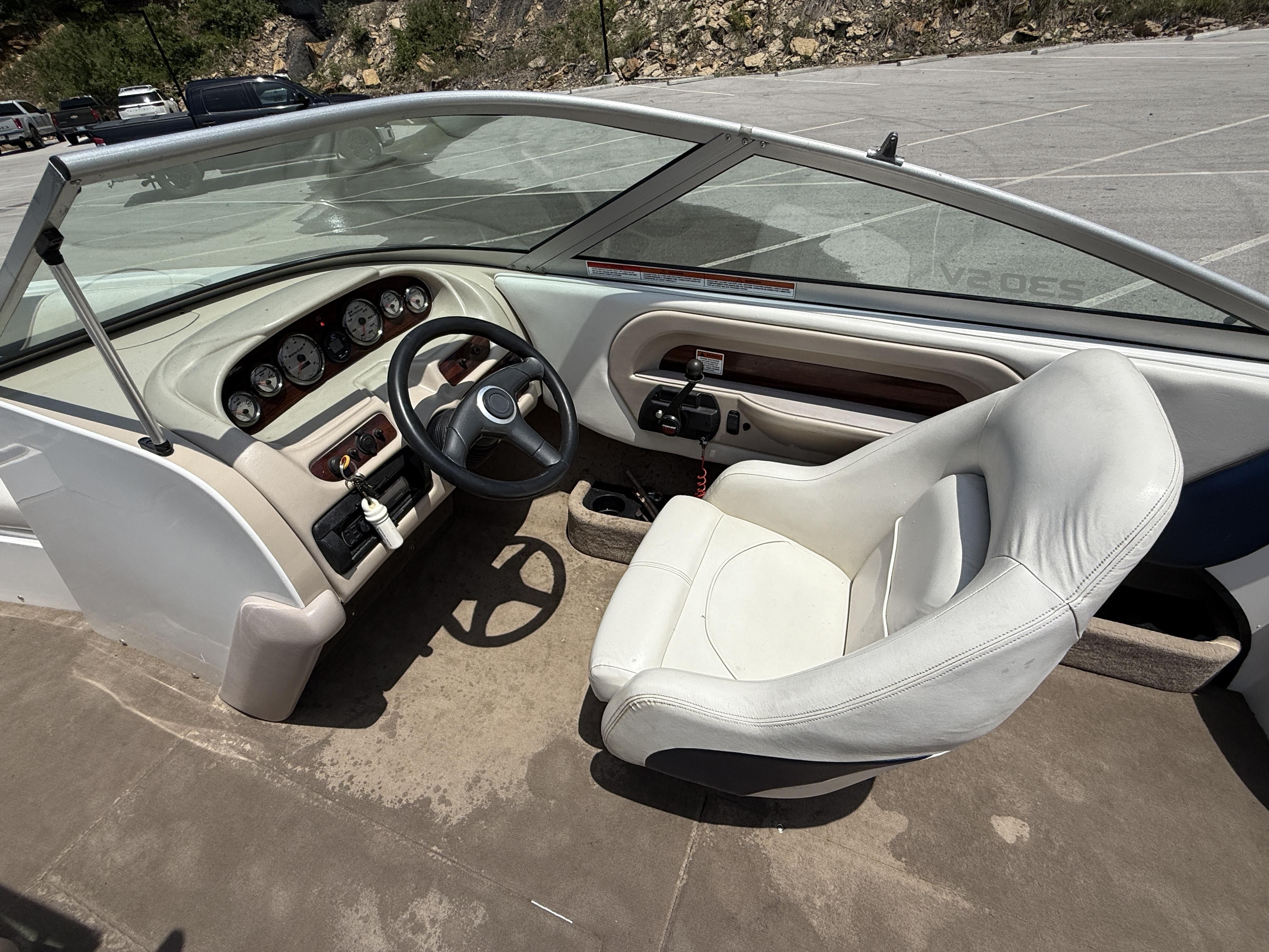 2000 MasterCraft MariStar 230 SV - 5