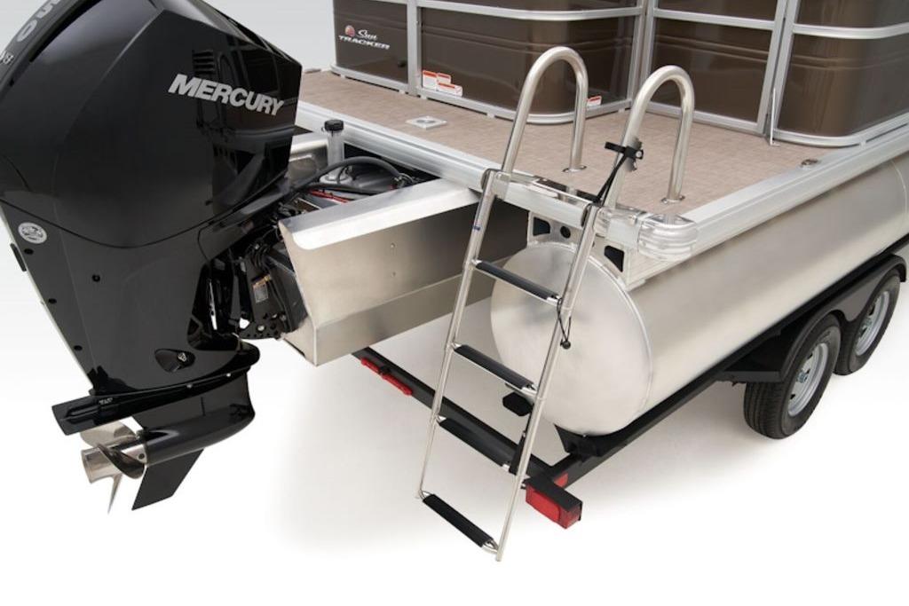 2025 Sun Tracker Sportfish™ 24 XP3 pontoon boat with Mercury outboard motor and ladder.