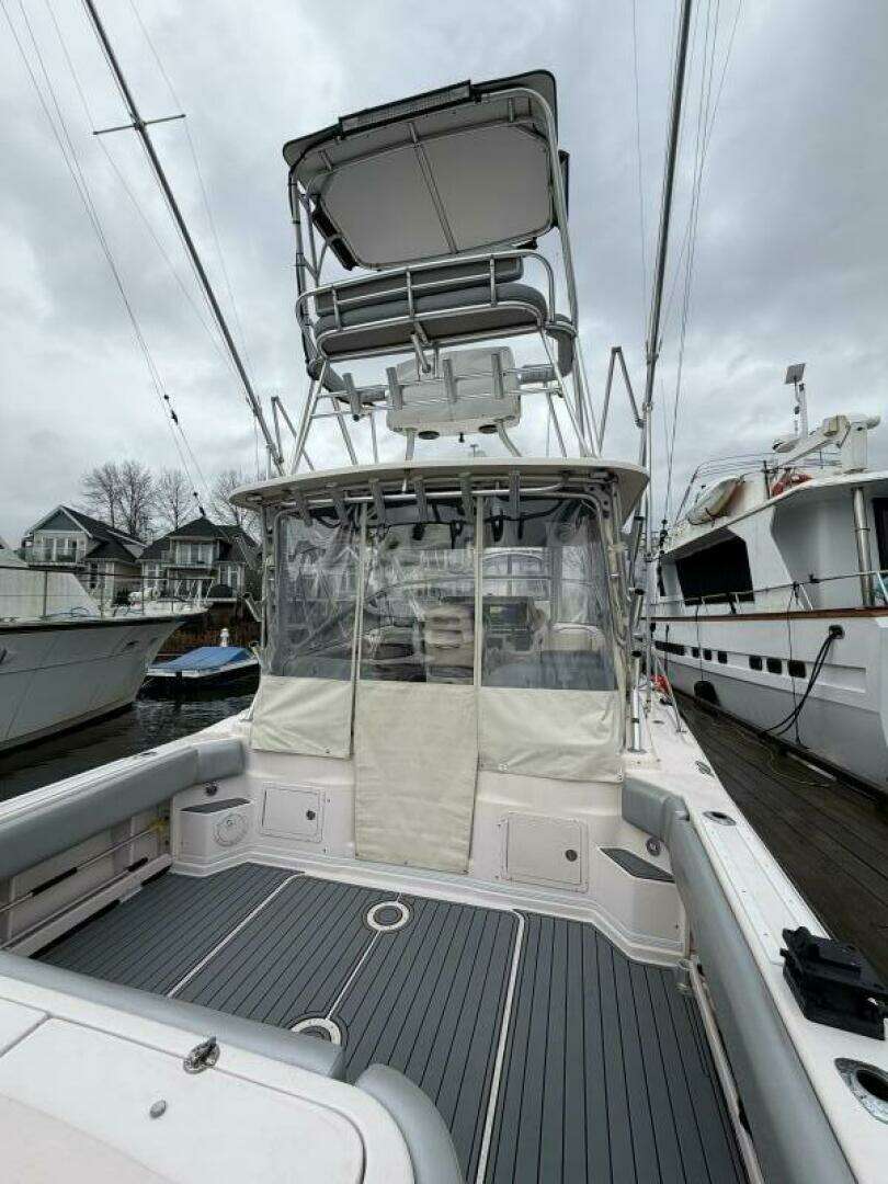 2004 Grady-White — - Image 5