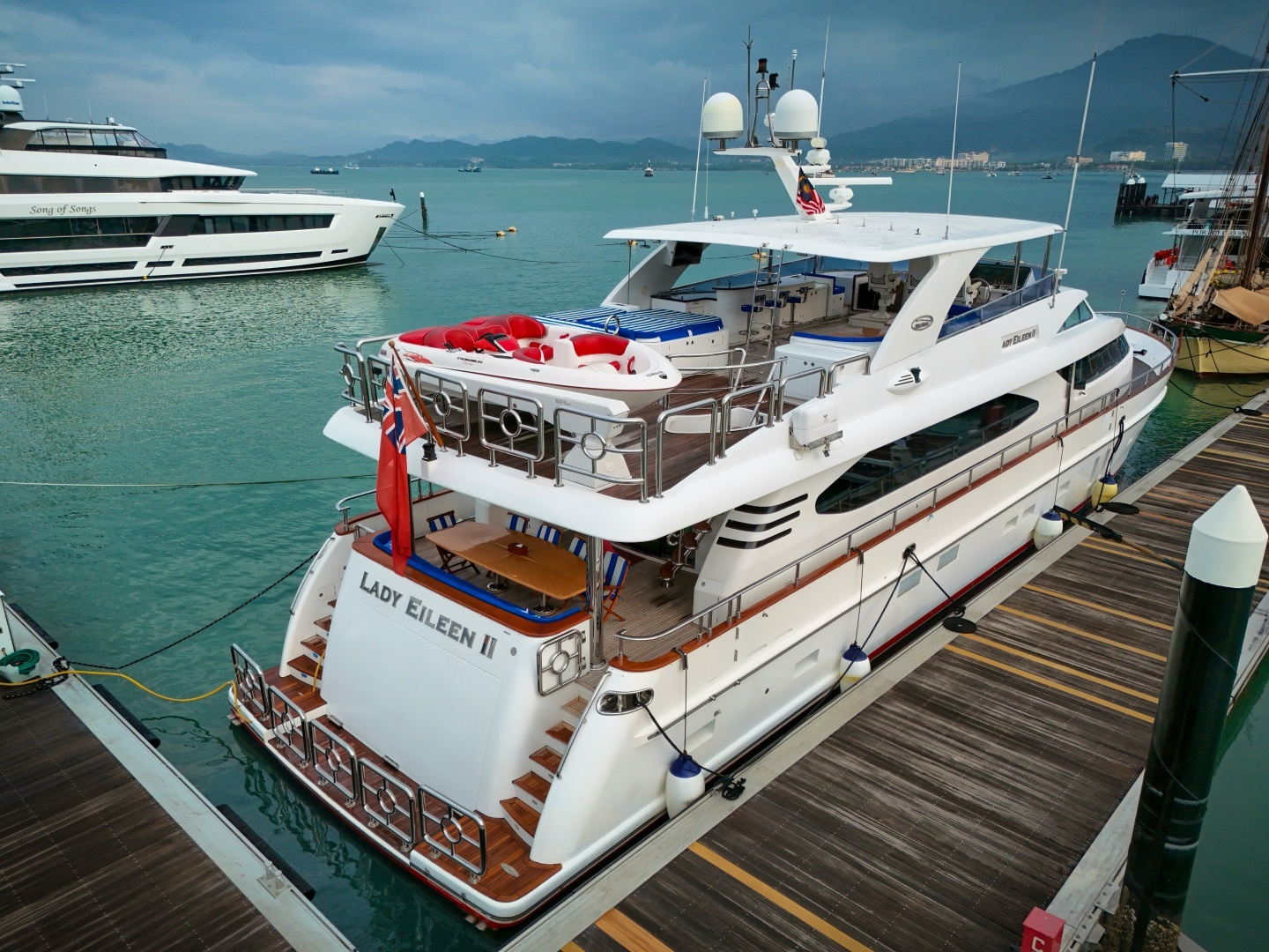 2007 New Ocean New Ocean 95 - Image 2