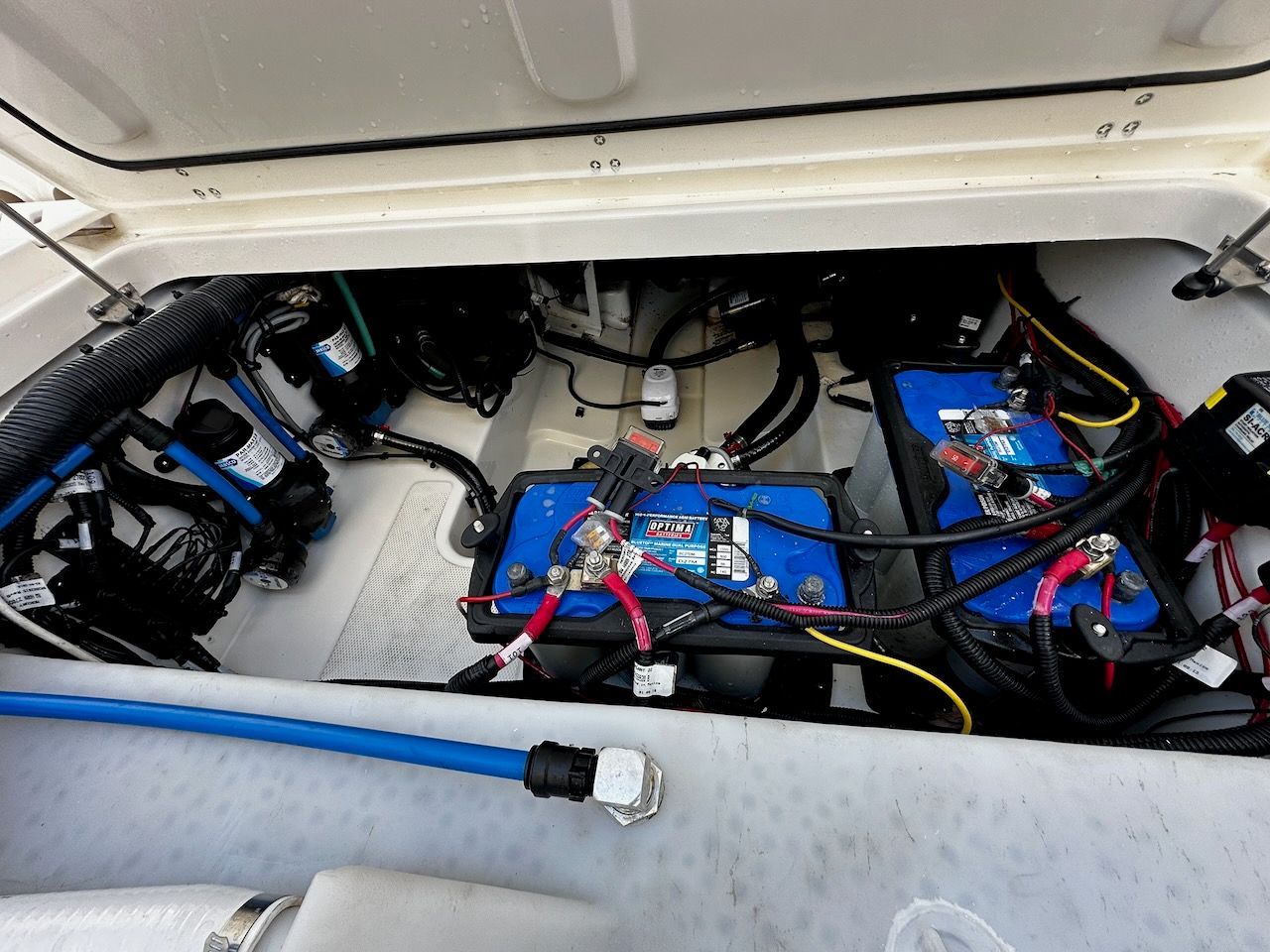 2016 Boston Whaler 270 Vantage - 24