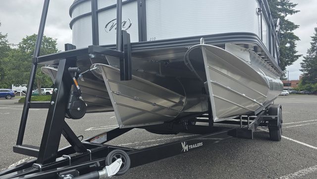 2026 Manitou 21 AURORA RF VPII WITH MERCURY 150HP FOUR-STROKE X - 5