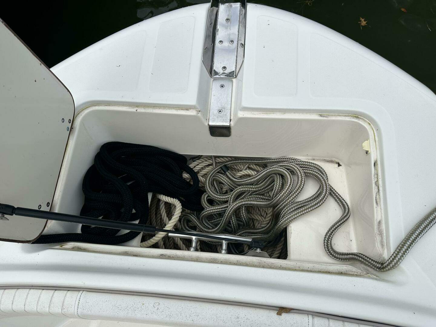 2000 Boston Whaler — - Image 9