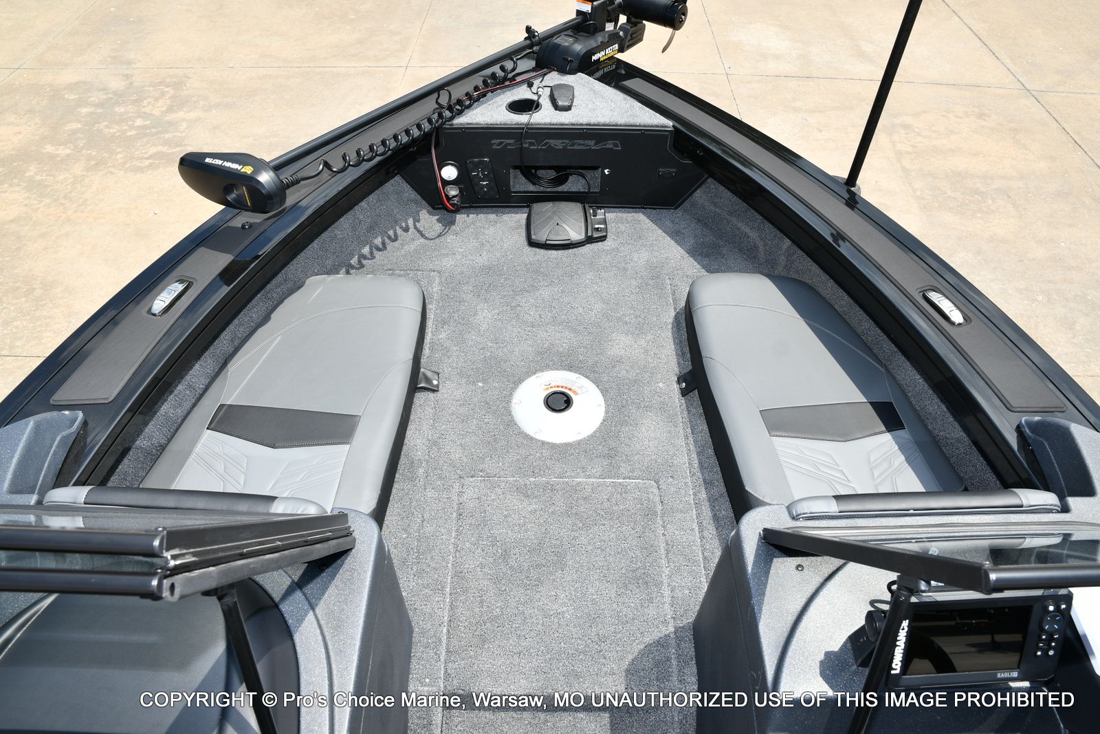 2026 Tracker Targa V-19 Combo - 52