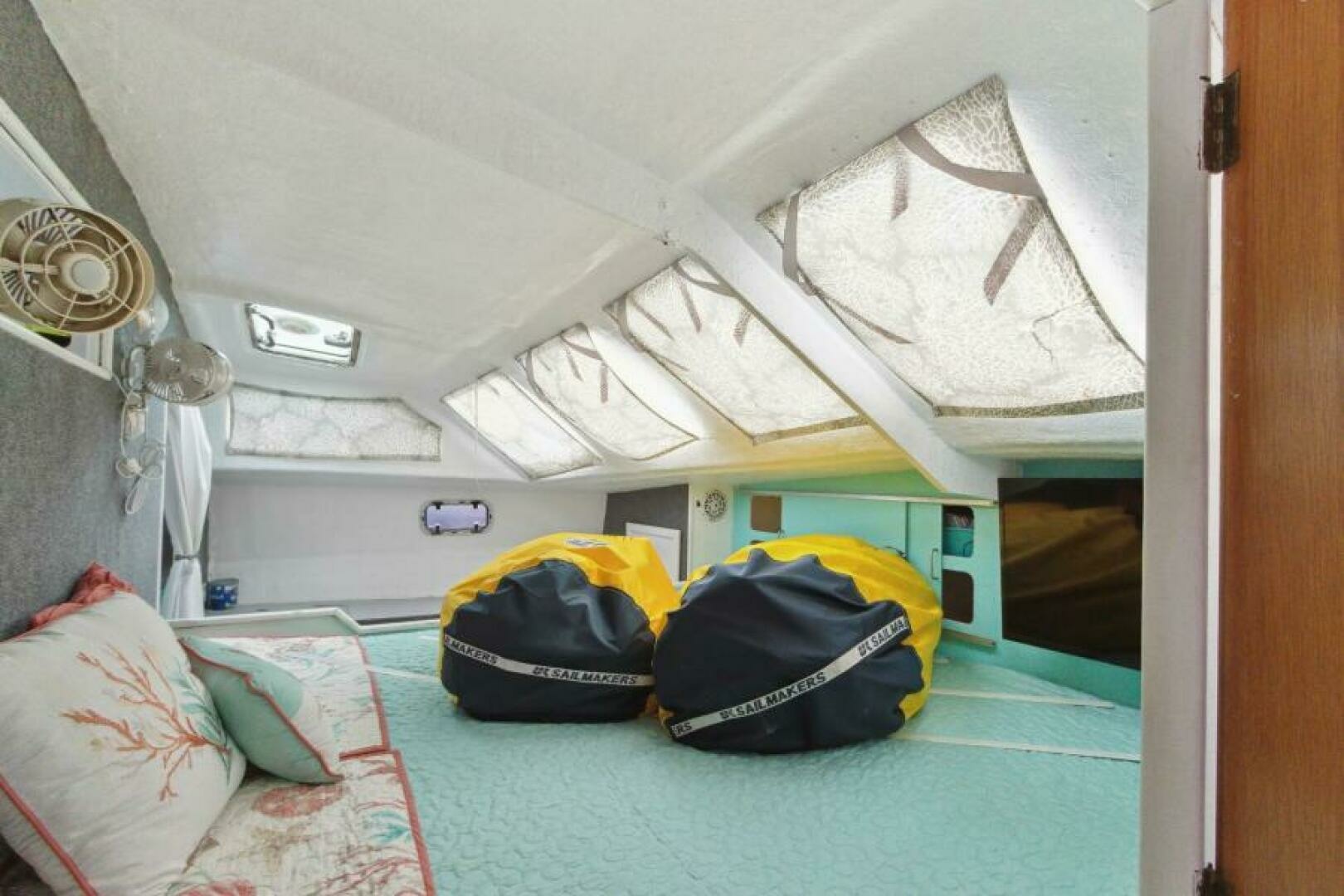 1992 Dean 365 Oceanliner - Image 27