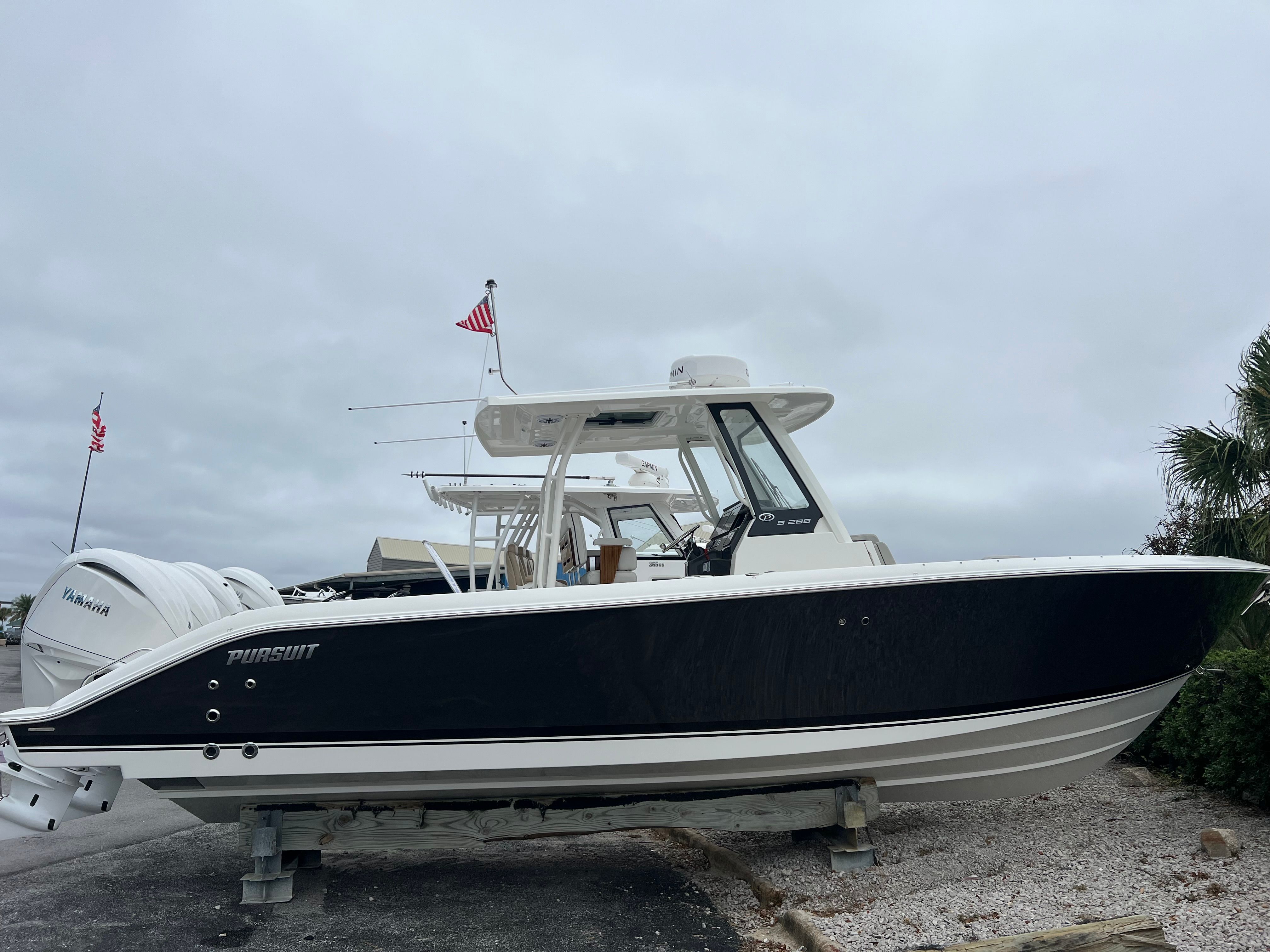 2026 Pursuit S 288 Sport