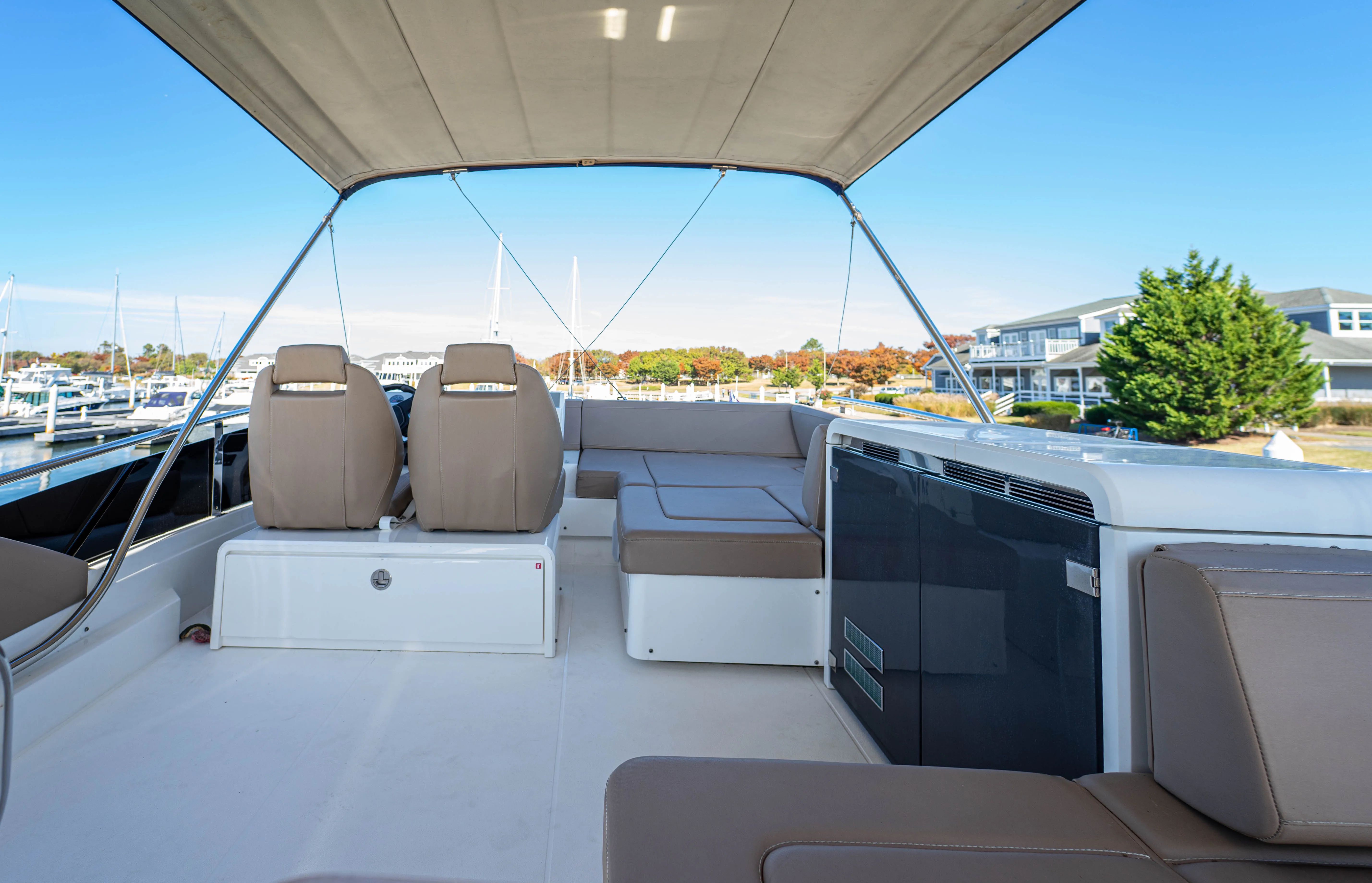 2019 Fairline Squadron 53 - Image 53