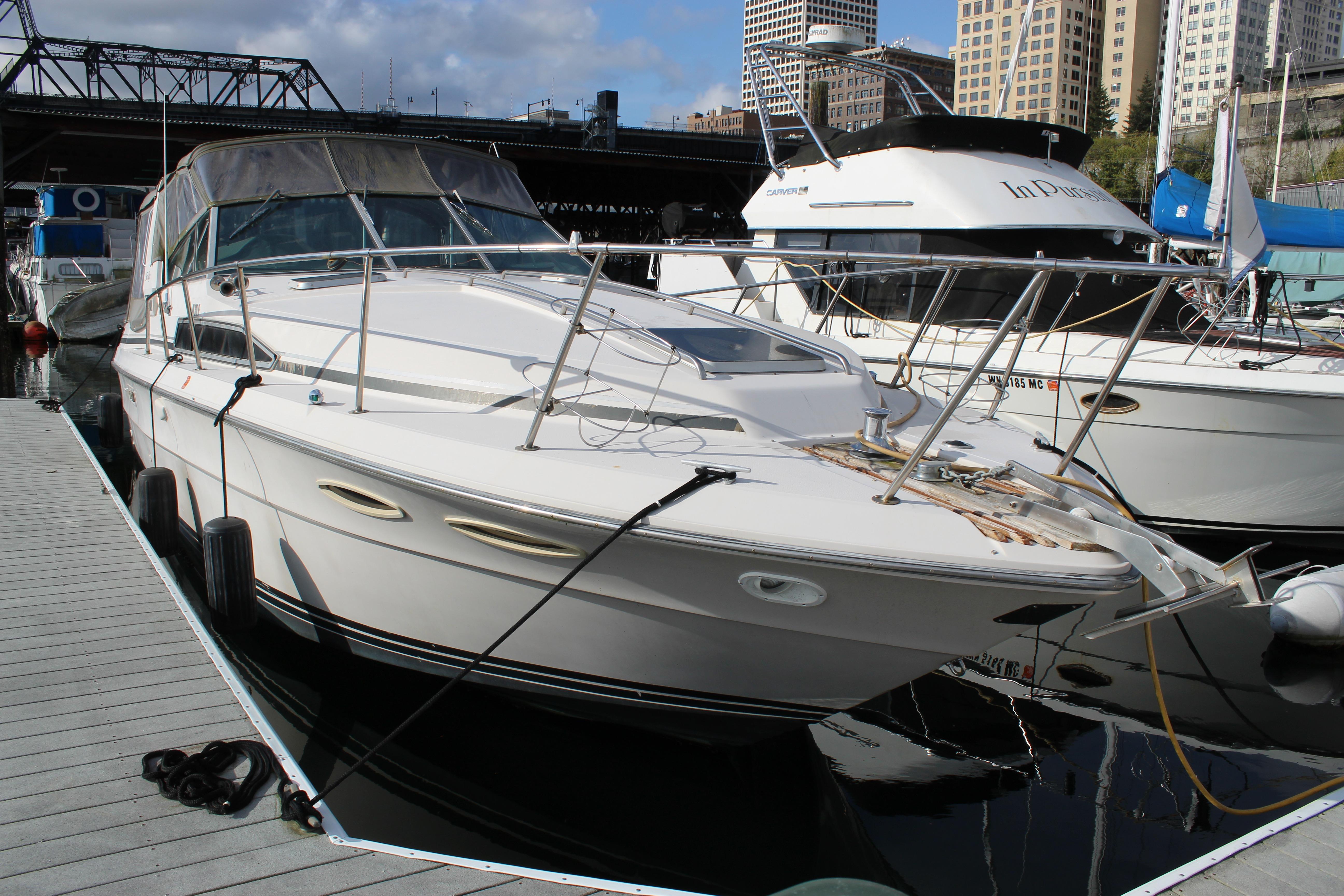 1986 Sea Ray 340 Express Cruiser