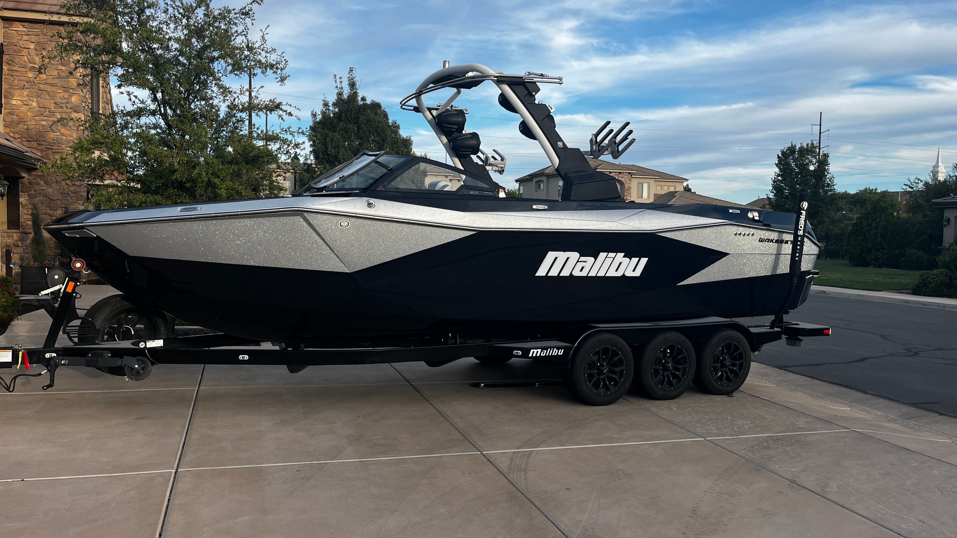 2023 Malibu Wakesetter 26 LSV