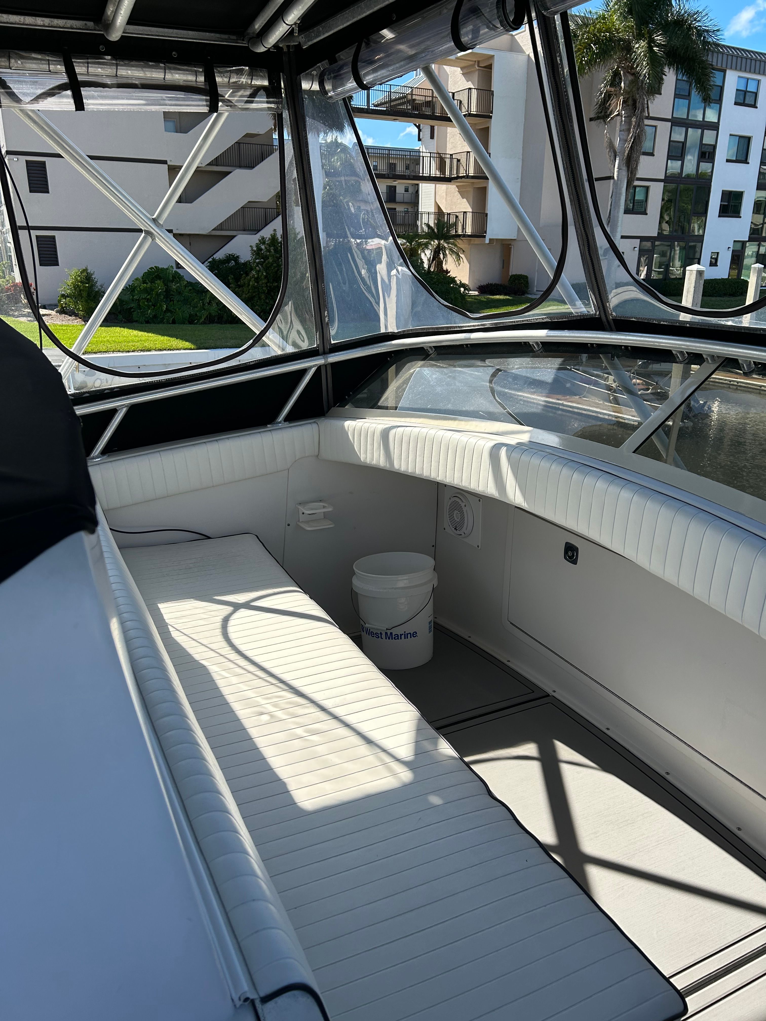 1980 Bertram 42 Sport Fisherman - 7