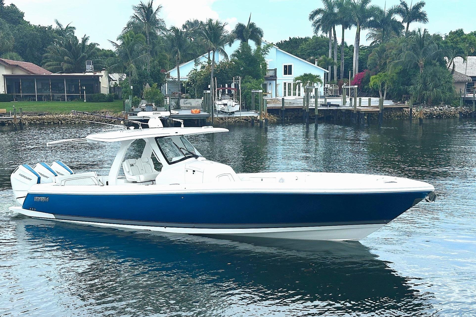 2025 Intrepid 375 Nomad SE