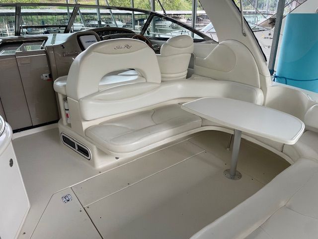 2000 Sea Ray 380 Sundancer - 21