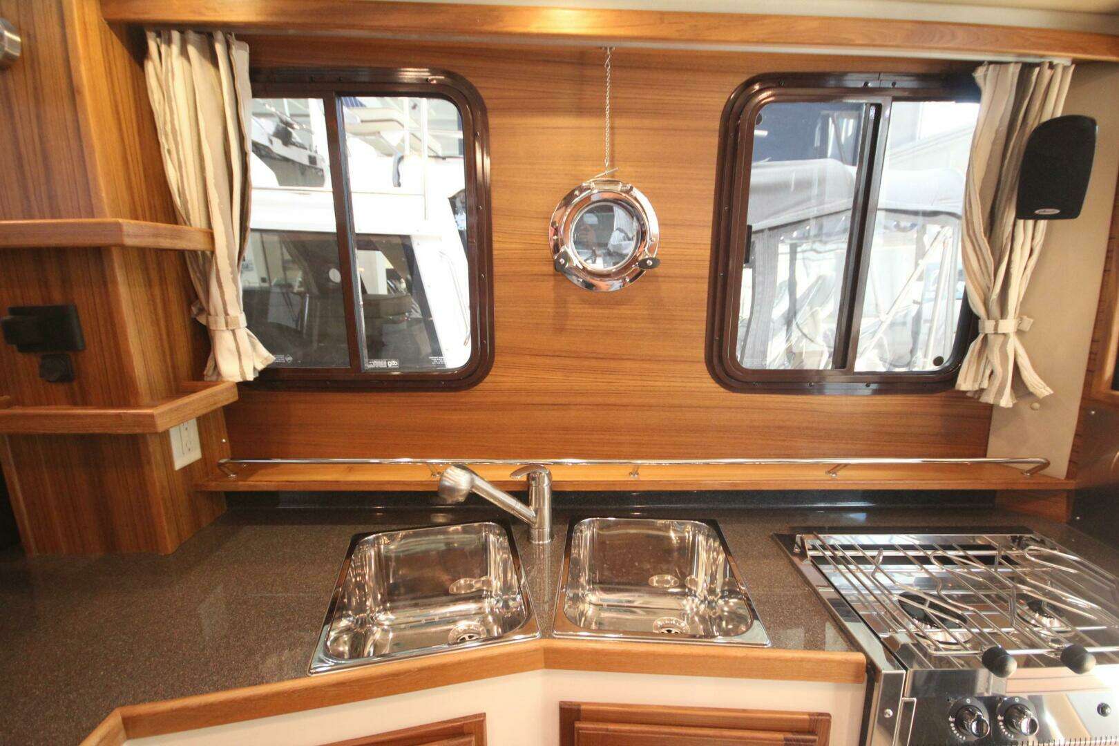 2026 Ranger Tugs R-31 Command Bridge Luxury Edition - Image 108