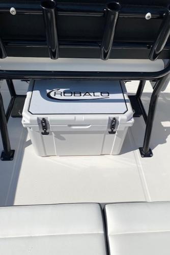 2024 Robalo R222 Center Console with cooler storage.