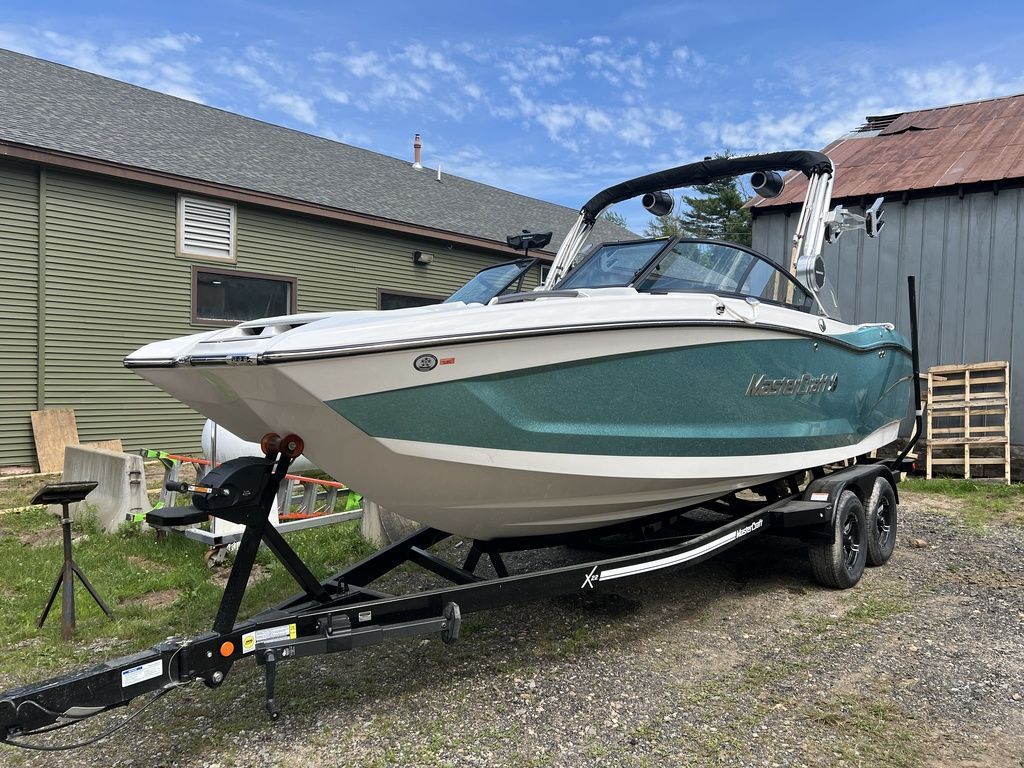 2024 MasterCraft X22 - 20