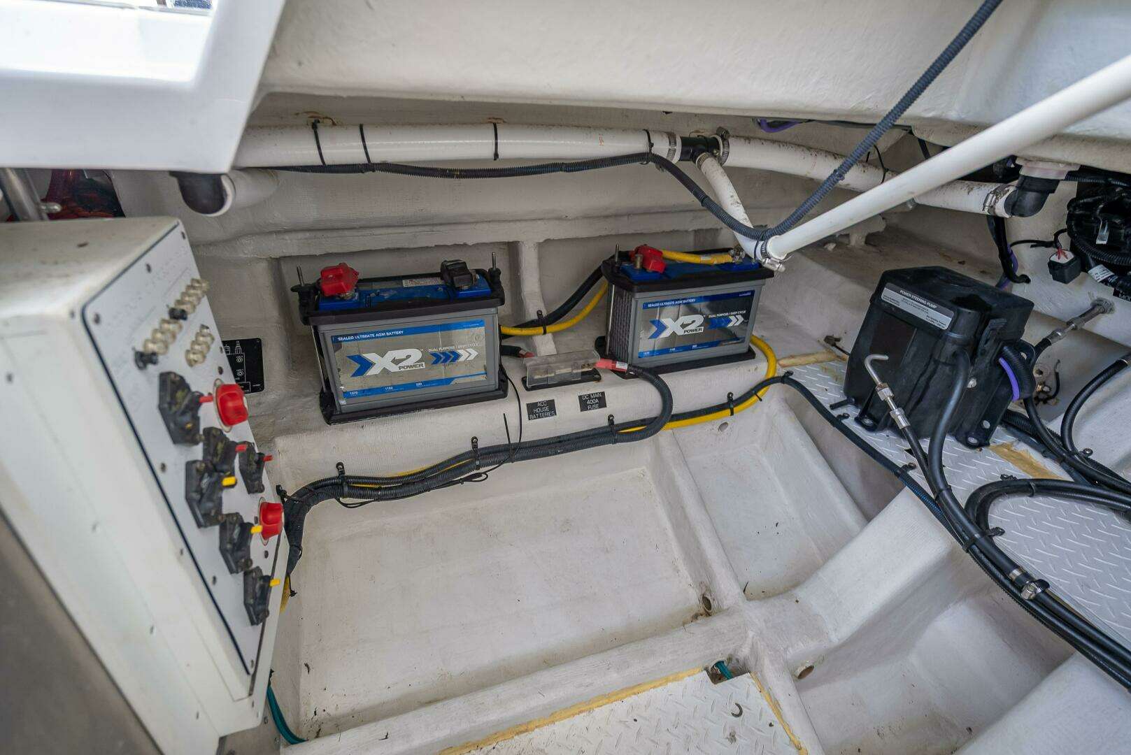 2022 Cruisers Yachts GLS OB - Image 34