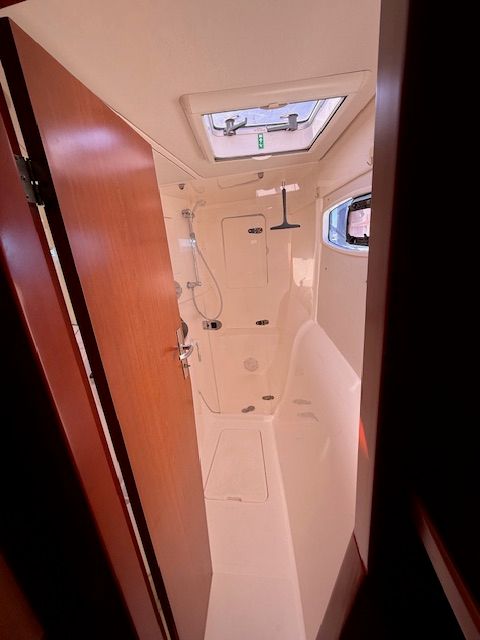 2011 Leopard 39 - 14