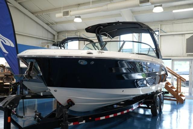 2026 Sea Ray SDX 270