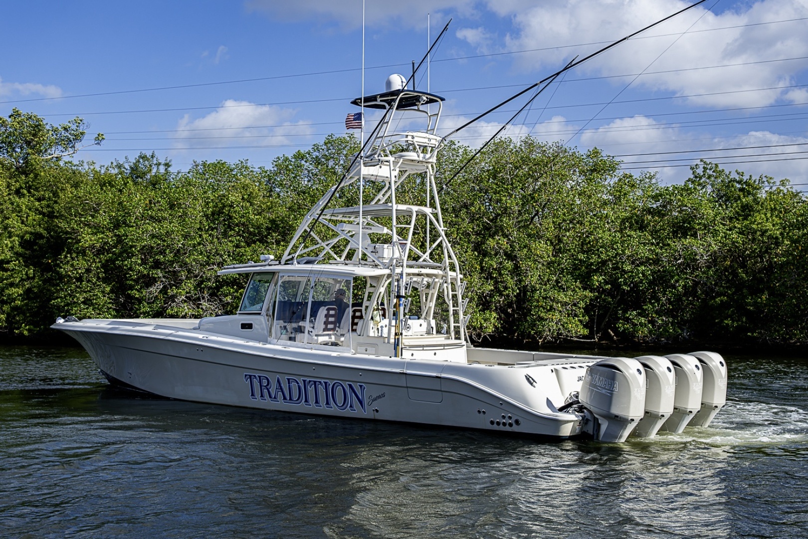 2016 HCB 53 Suenos - Image 3