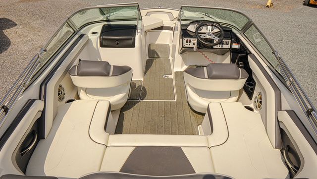 2015 Yamaha Boats SX192 - 10