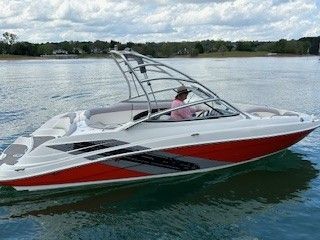 2008 Yamaha AR230 boat on calm water.