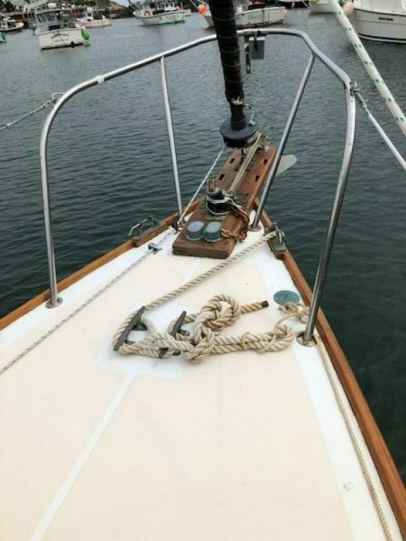 1983 Cape Dory 28 - Image 9