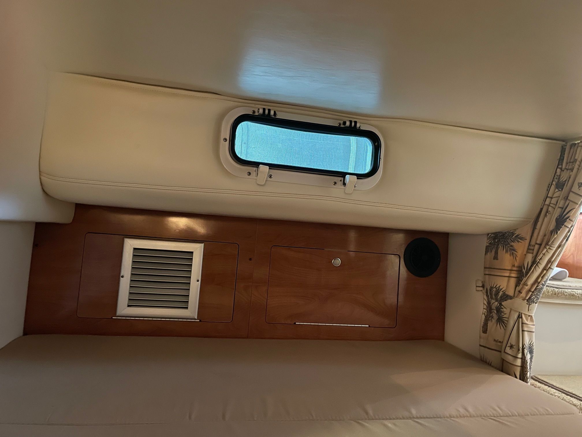 2004 Four Winns 248 Vista - 36