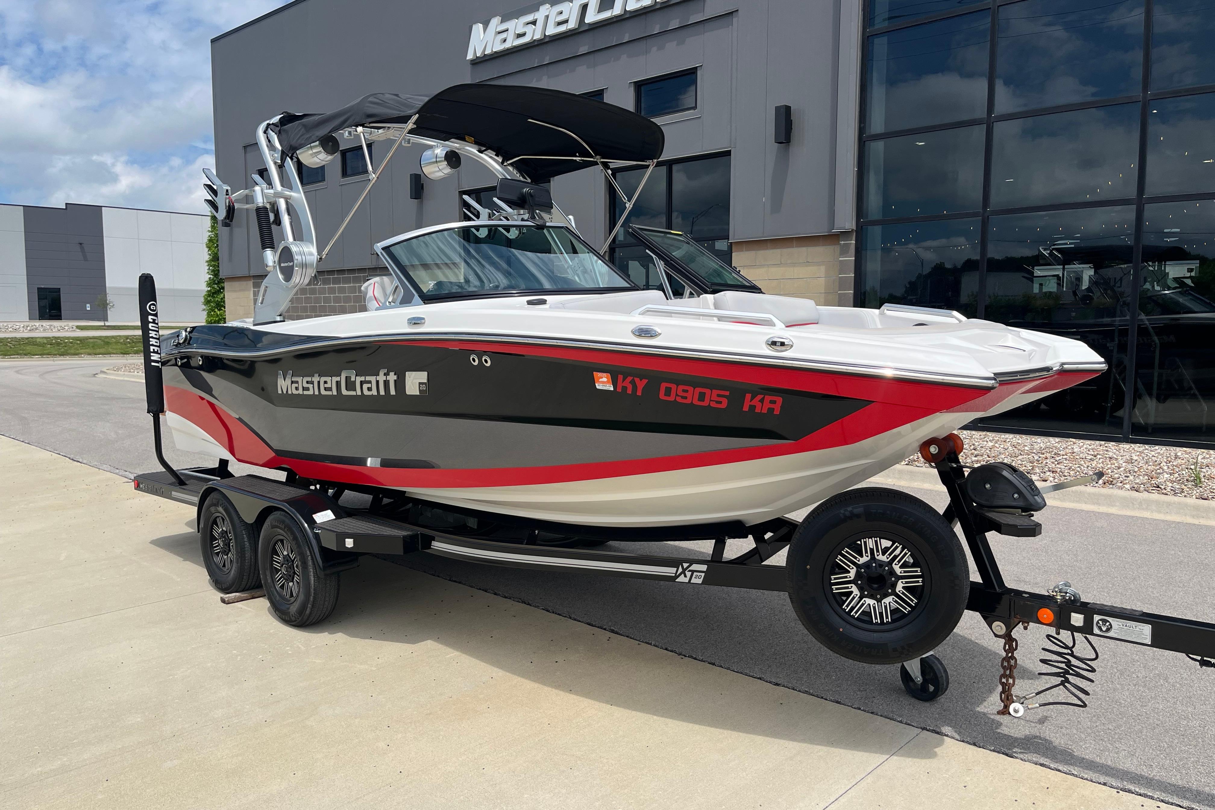 2019 MasterCraft XT20