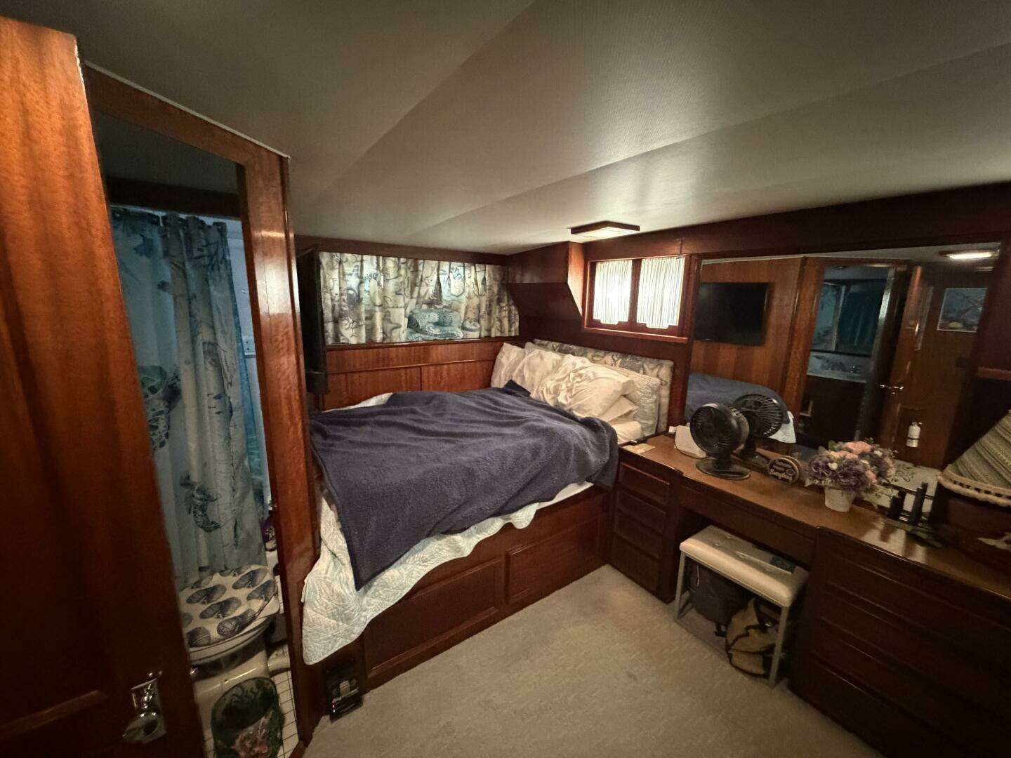 1975 Hatteras 58 LRC - Image 43