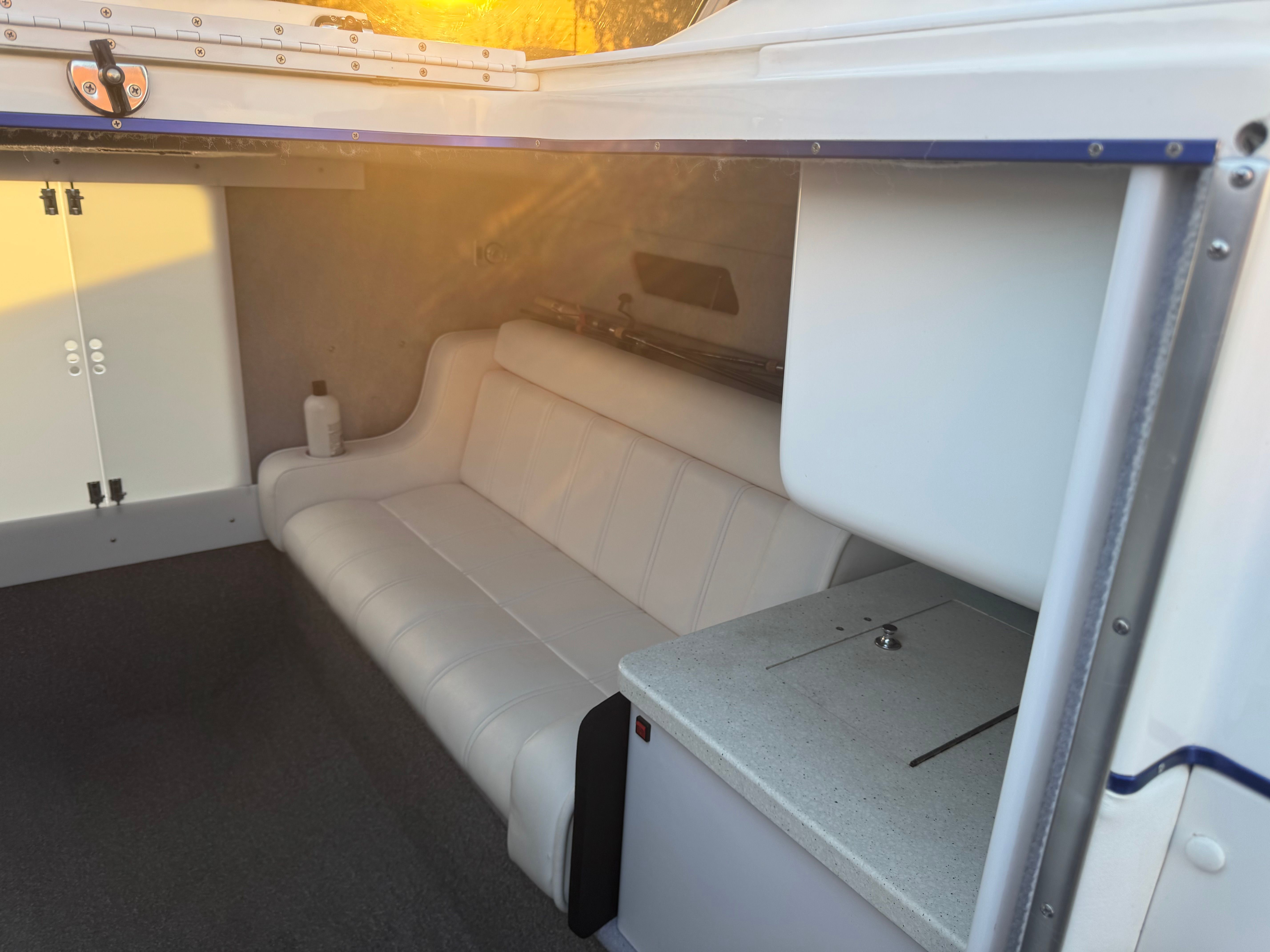 2001 Hallett 30T - 20