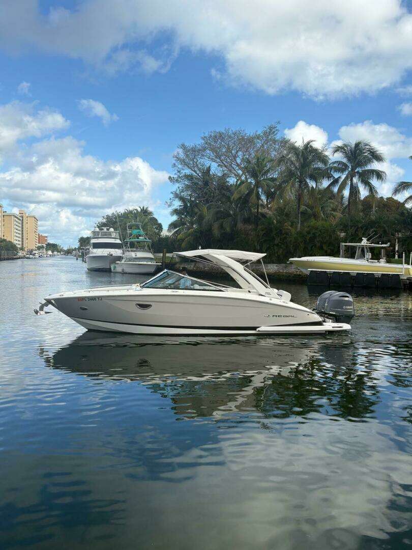 2022 Regal 29 OBX - Image 28