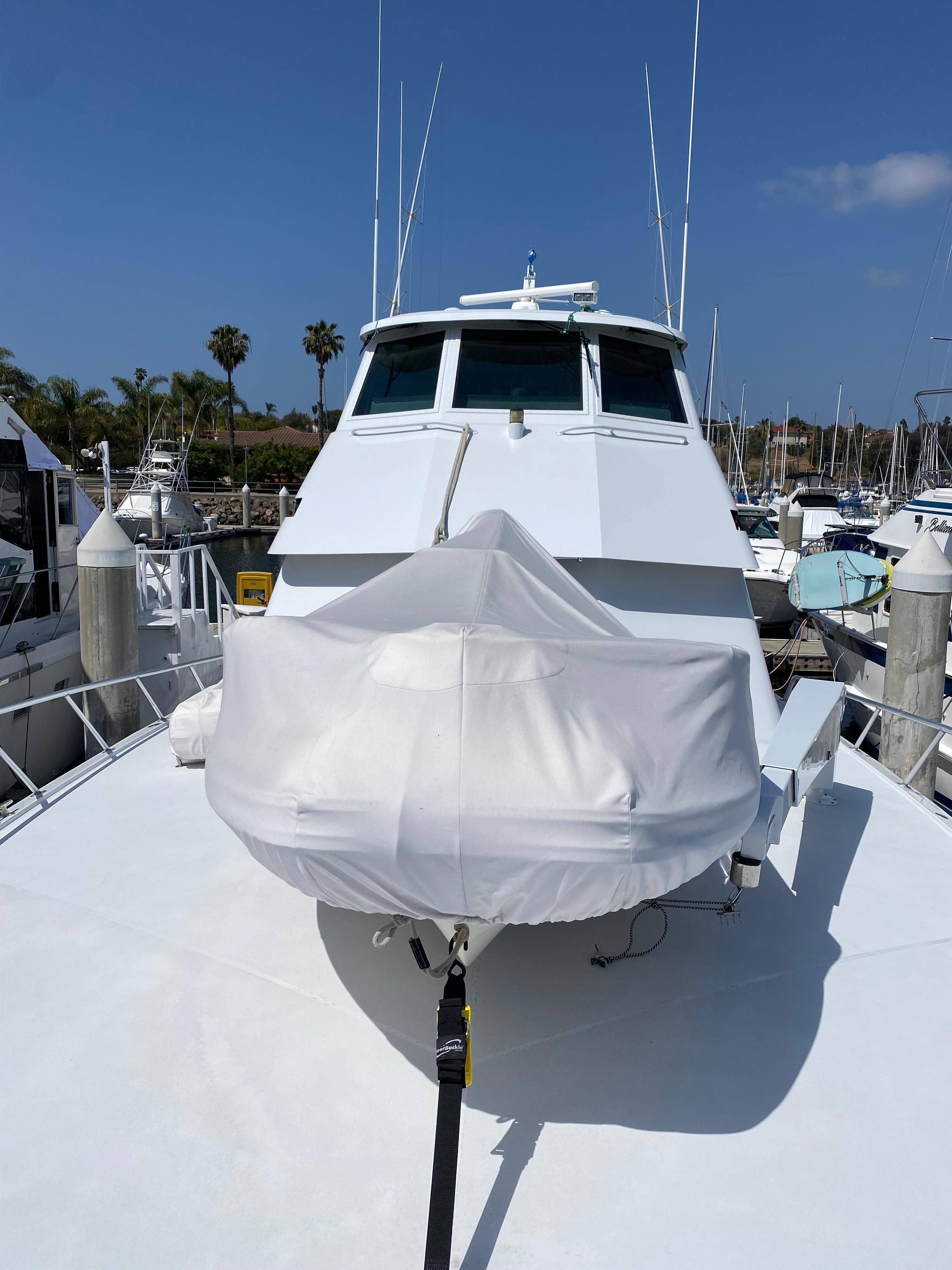 1988 Hatteras 65 Sportfisher - 32