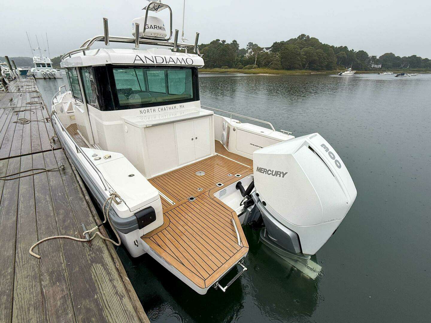 2020 Axopar 28 Cabin w/Wet Bar - Image 7