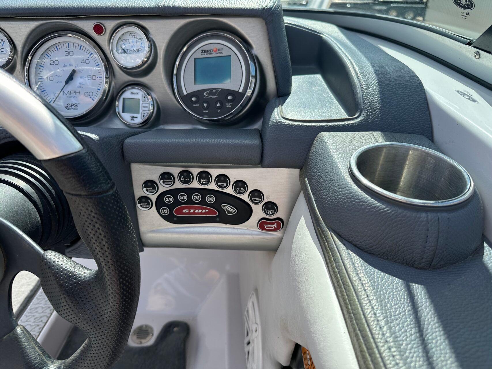 2008 Nautique 236 Team Edition - 31