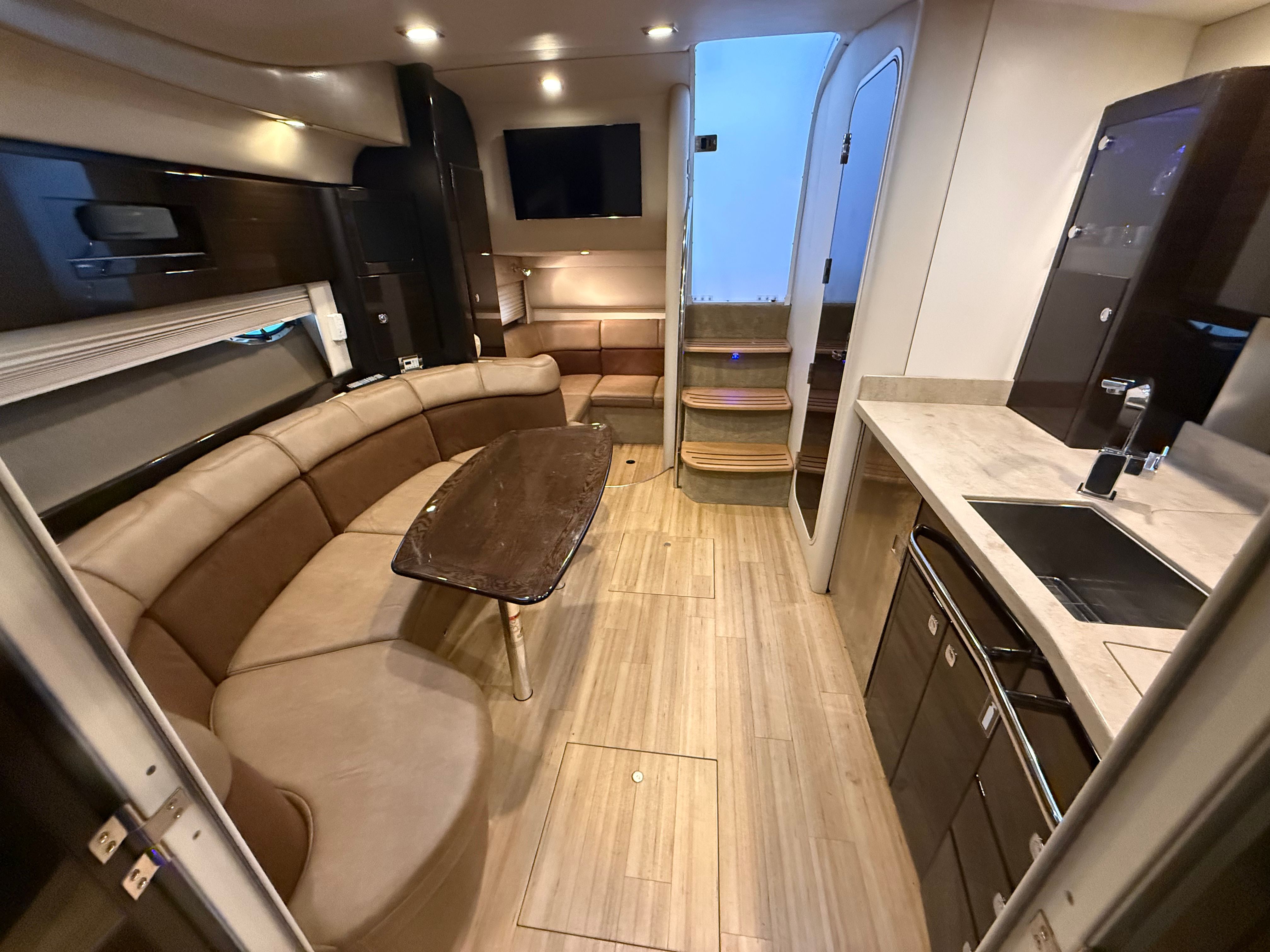 2015 Formula 37 Performance Cruiser - 67