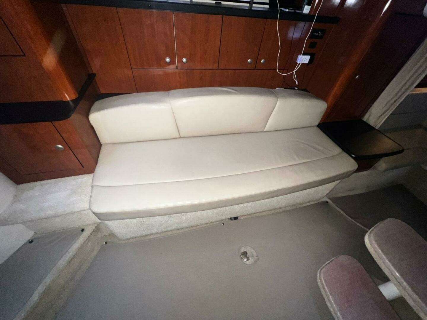 2007 Sea Ray Sundancer - Image 22