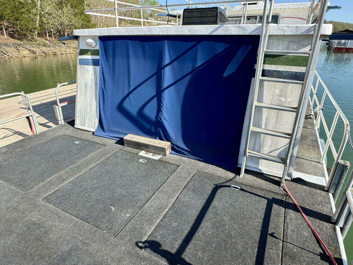 1977 Sumerset 14 x 58 Aluminum Hull Houseboat with Catwalks - Image 70