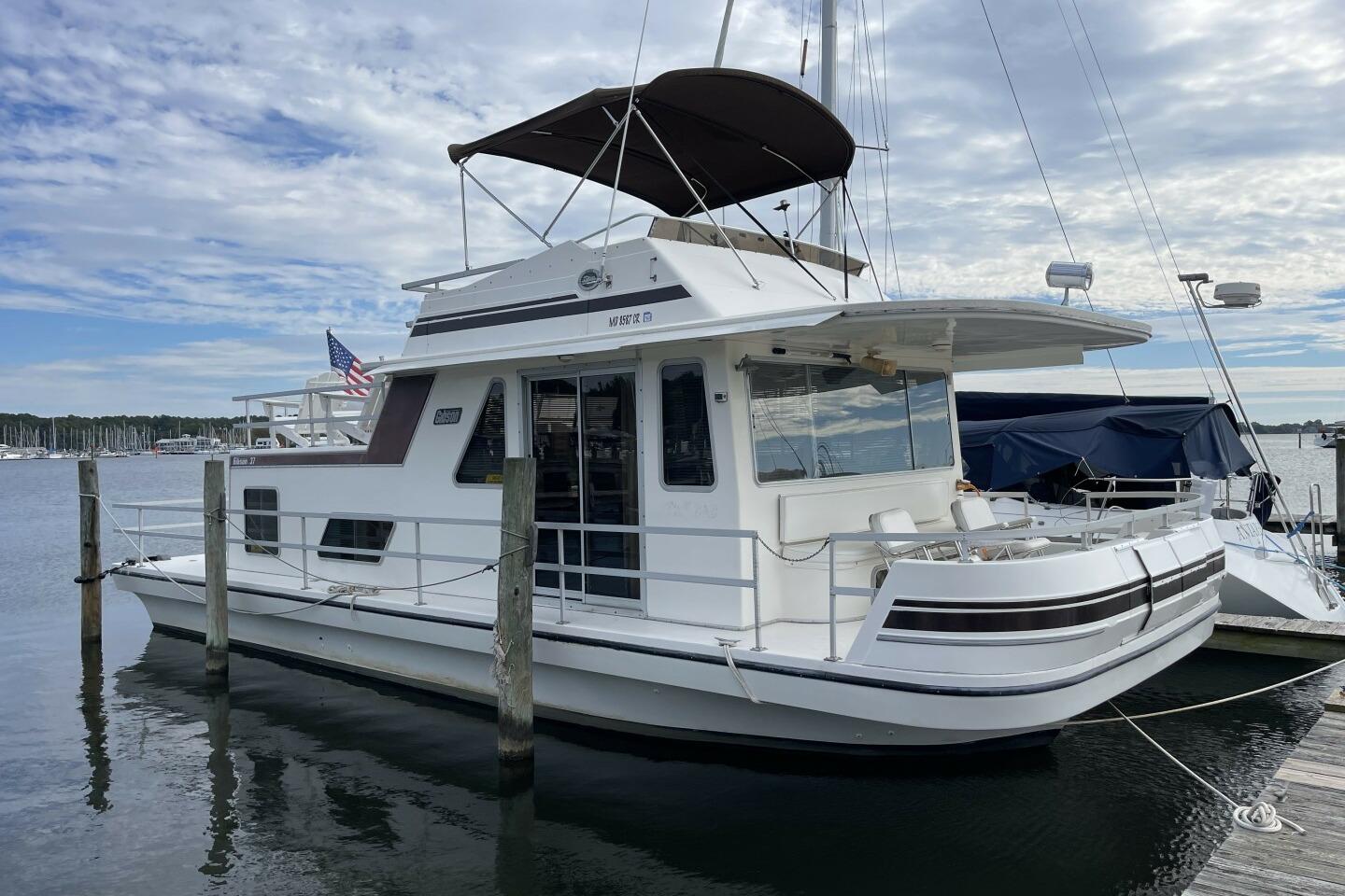 1991 Gibson 37 Standard Houseboat