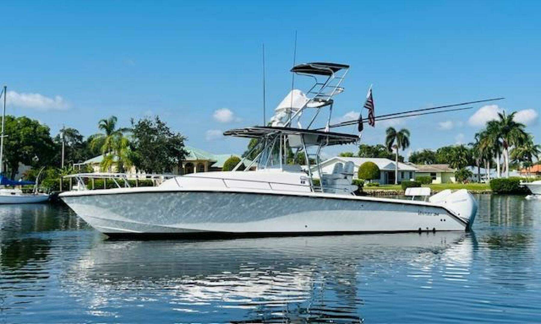 1999 Venture 34 Walkaround with Tower - Image 5