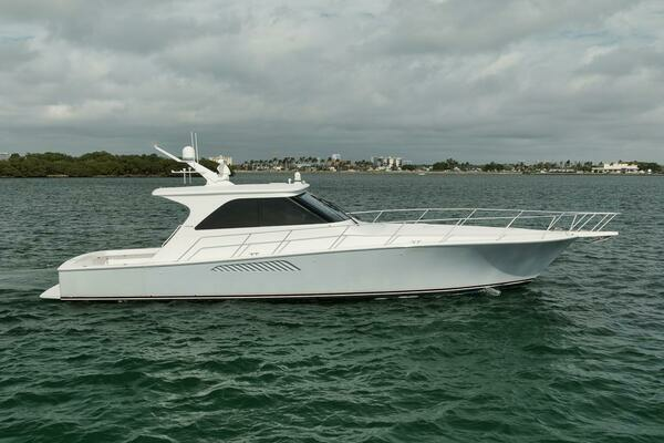 2007 Viking 52 Sport Coupe