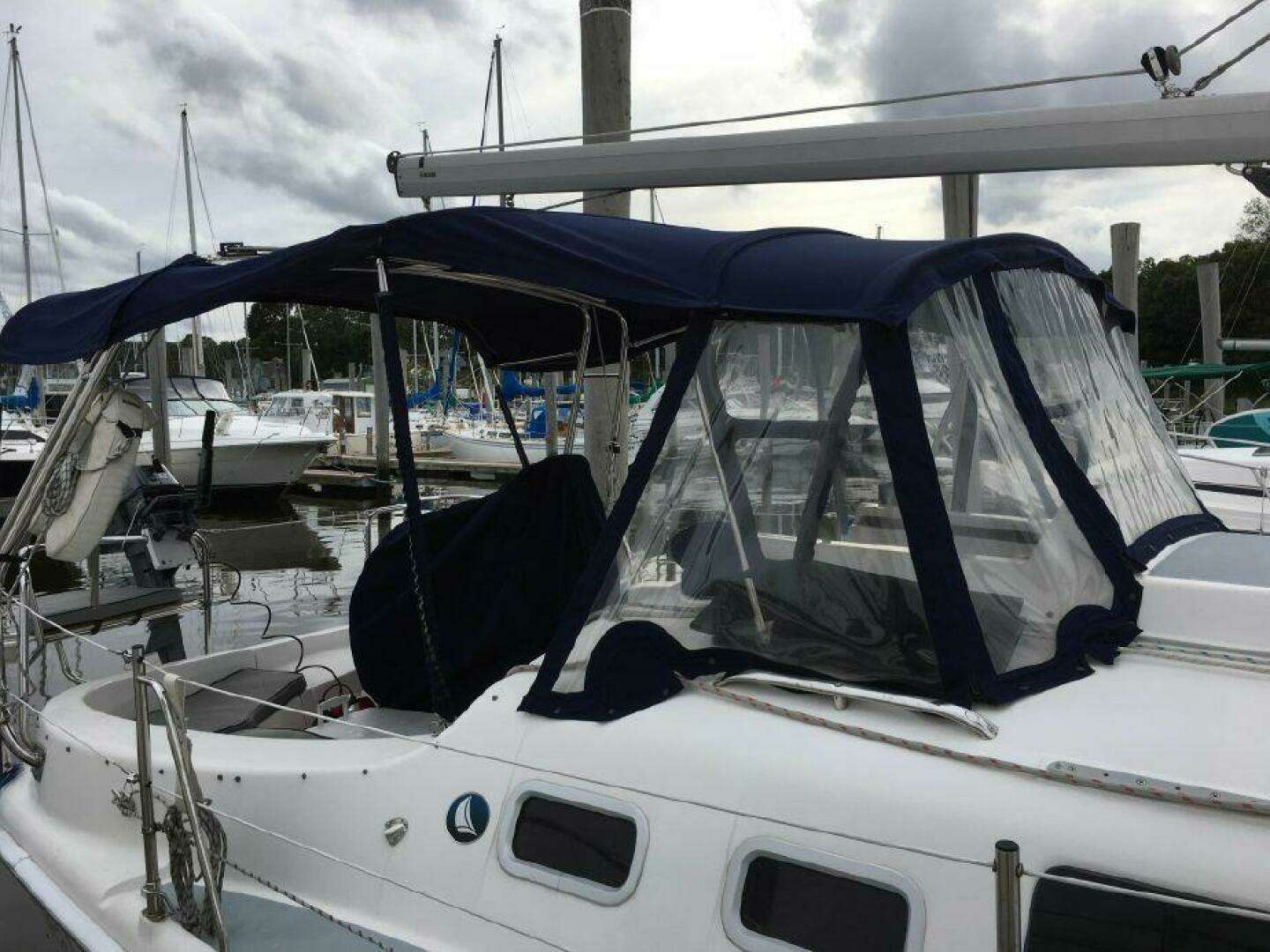 2002 Hunter 326 - Image 5